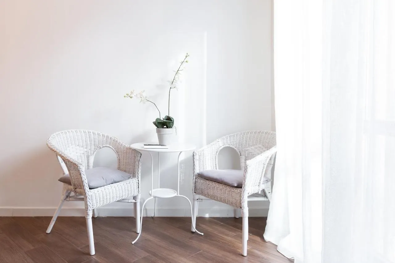Quattro Canti Charming Flat Palermo Apartment