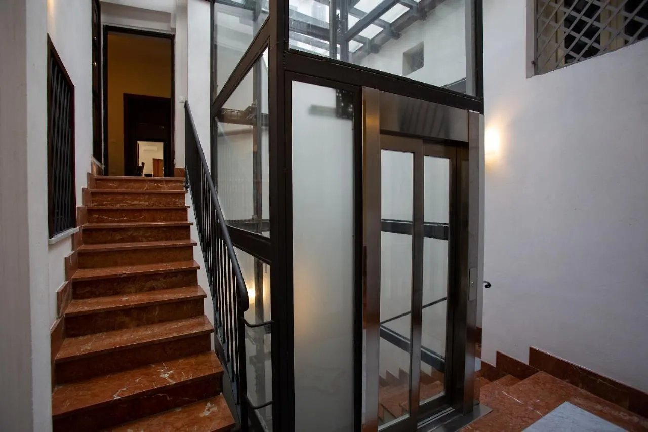 פלרמו Quattro Canti Charming Flat